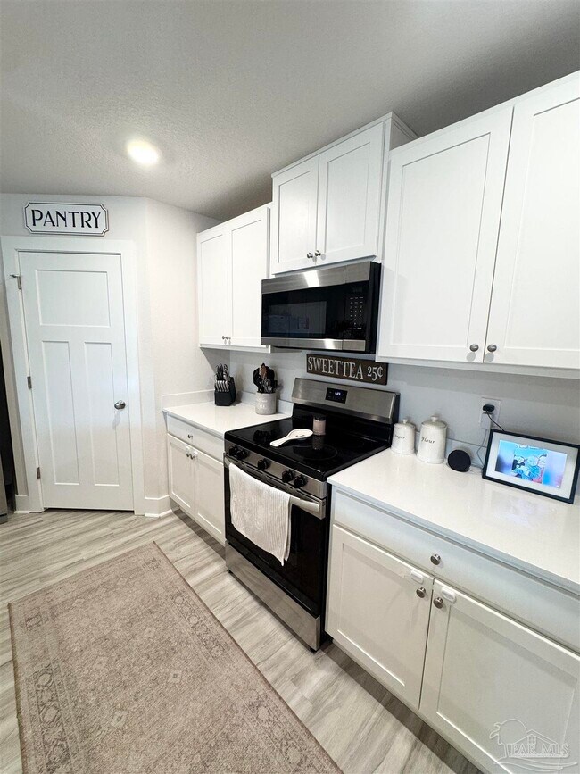 Building Photo - 3319 Garganey Rd