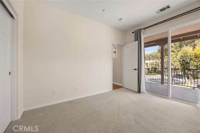 Building Photo - 72 Salton
