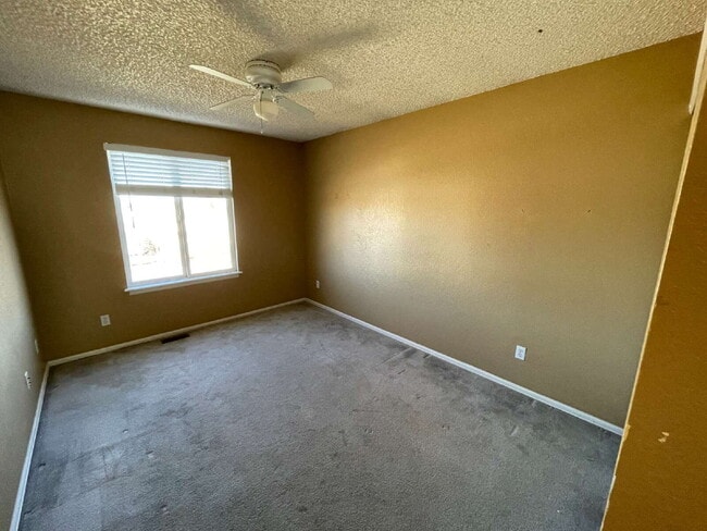 Building Photo - Lovely 3 Bed 3 Bath Home in Cherry Creek School District!