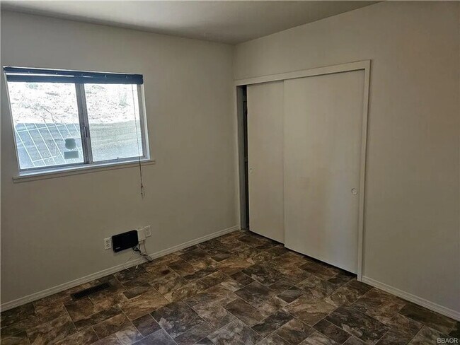 Building Photo - Quiet Location with Mountain & Forest Views