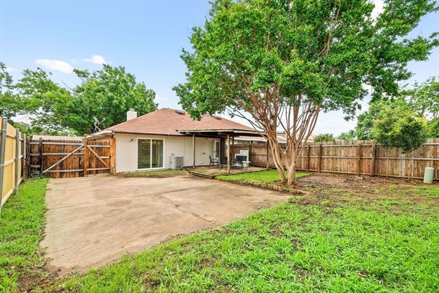 Building Photo - 2911 Post Oak Dr