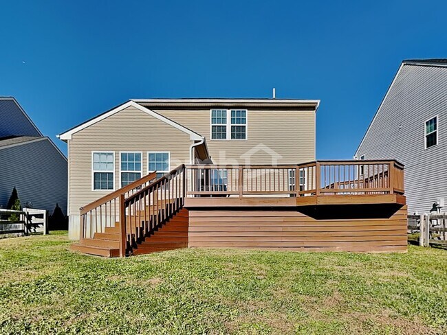 Building Photo - 1395 Apple Farm Dr