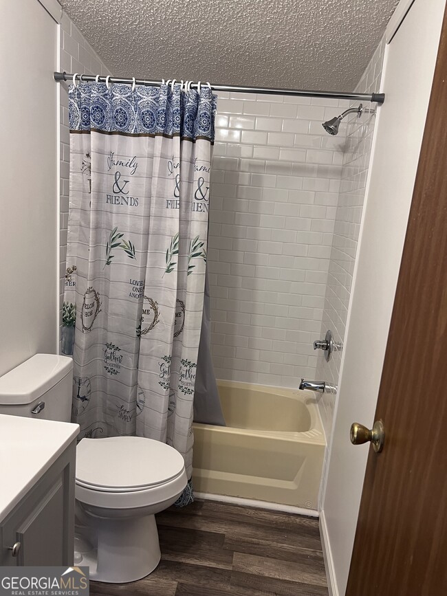 Building Photo - 569 Dover Chapel Rd