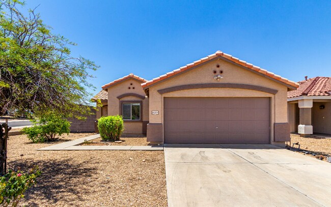 Primary Photo - Charming Corner Lot Gem!