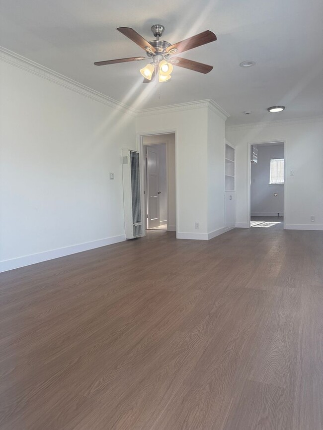 Building Photo - 2918 11th Ave