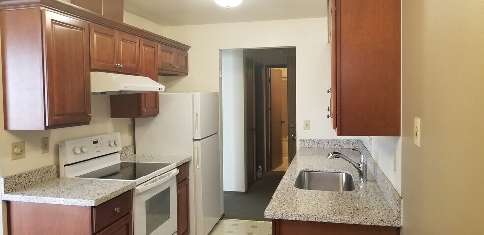 Rose Color Counter Kitchen - 12044 15th Ave NE
