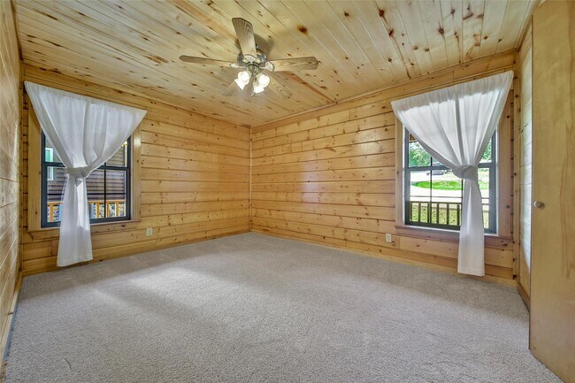 Building Photo - 76 Hunters Creek Dr