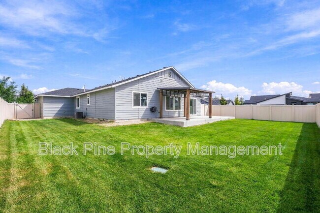 Building Photo - 7631 E Merganser Dr