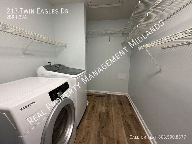Building Photo - 213 Twin Eagles Dr
