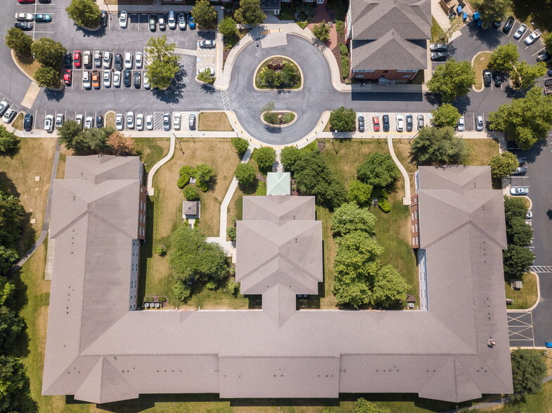 Building Photo - Park View at Laurel II