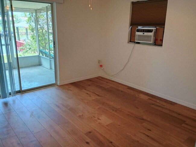 Building Photo - Waterfront Property on CANAL !!!       ***...