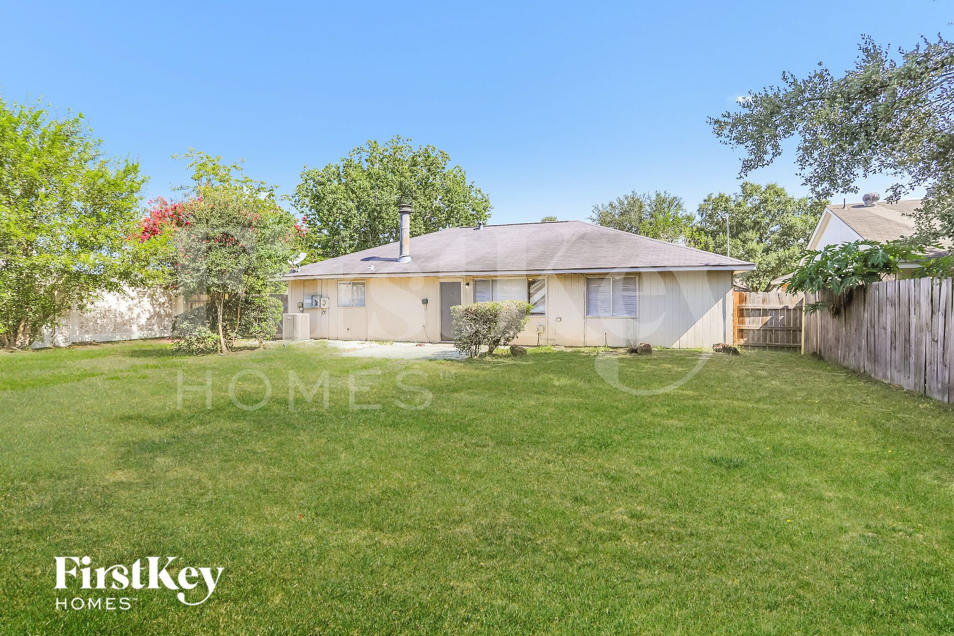 Building Photo - 17019 Silver Sky Ln