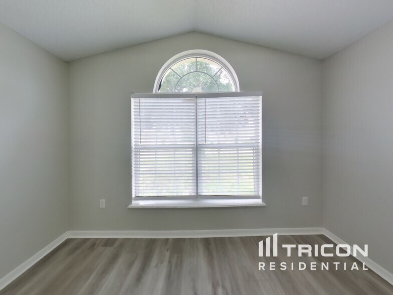 Building Photo - 4138 Clearbrook Cove Rd