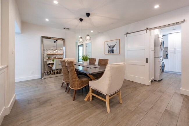 Building Photo - 1959 SE 25th Ave