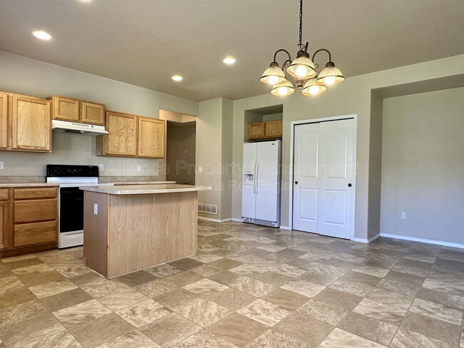 Building Photo - 8361 Winding Passage Dr