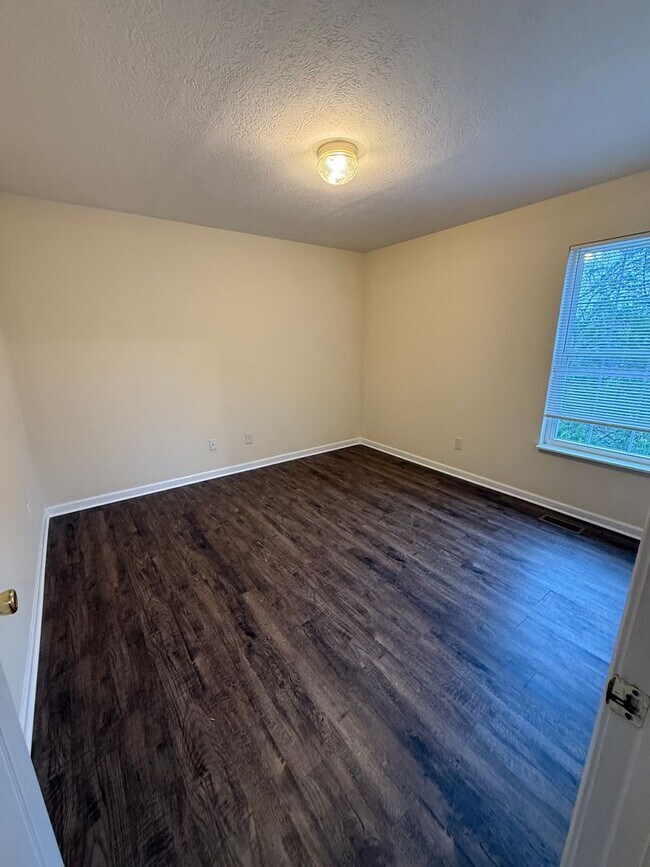 Building Photo - COMING SOON!!!!  Updated 4 Bedroom 2.5 Bath house in convenient West Knoxville location