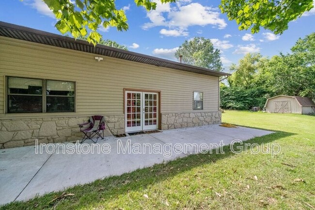 Building Photo - 9345 N 145th Ct E