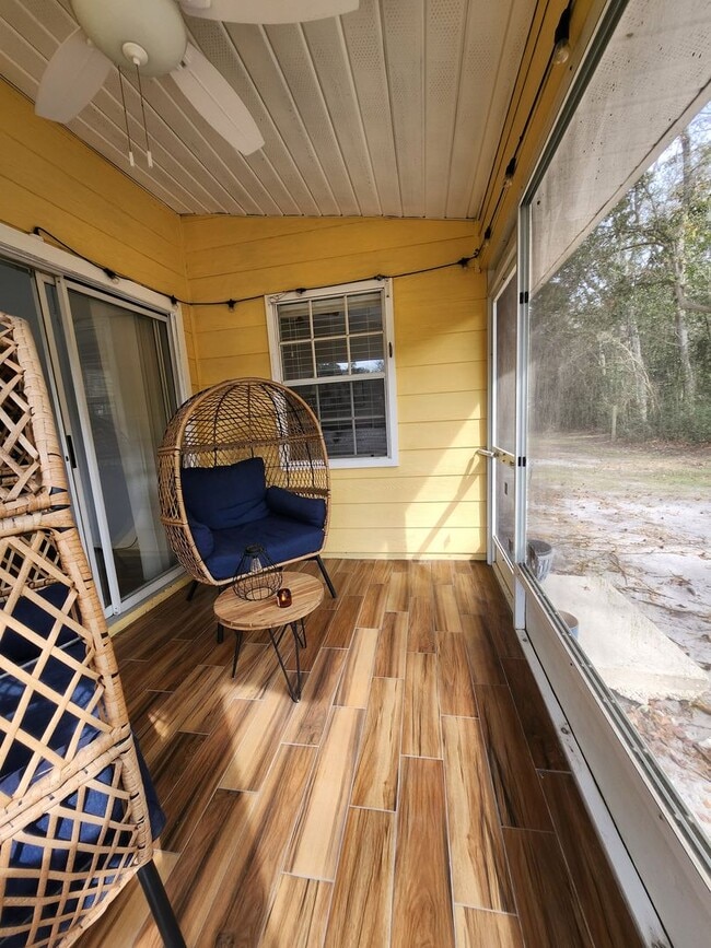 Building Photo - Fully Furnished in Mill Pond!