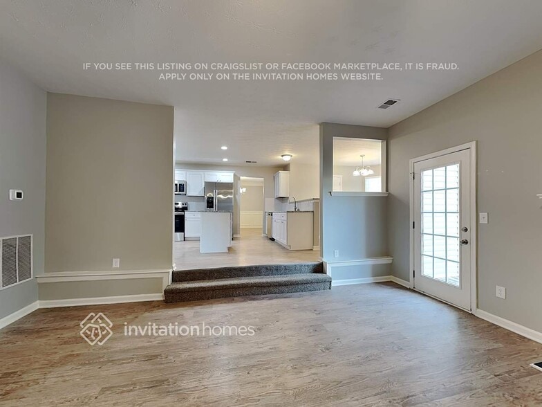 Building Photo - 2201 Corkscrew Way