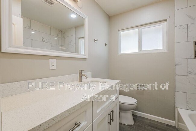 Building Photo - 3237 N 66th St