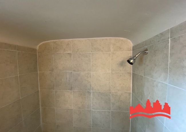 Building Photo - 956 Goodman St