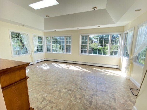 Building Photo - 6 Underhill Ave