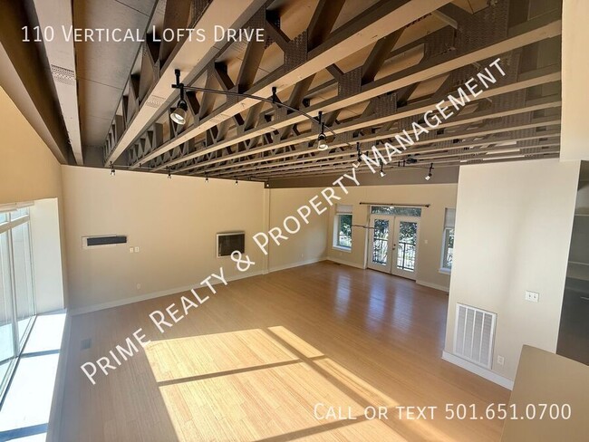 Building Photo - 110 Vertical Lofts Dr