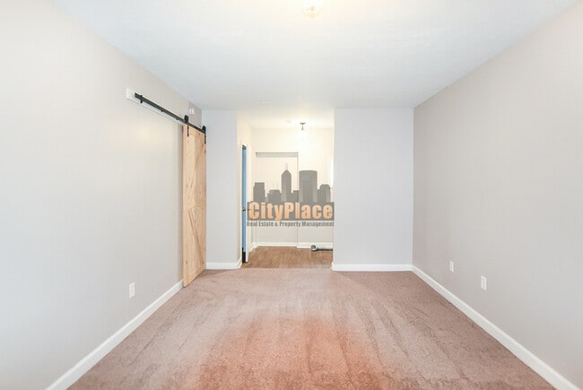 Building Photo - 2633 S Randolph St