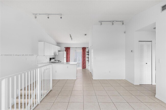 Building Photo - 7666 W 34th Ln