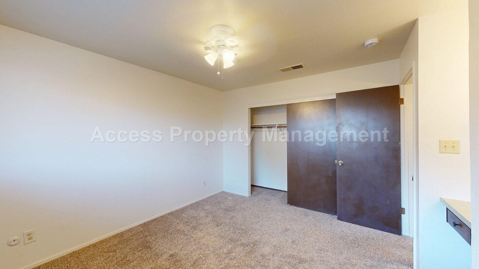 Building Photo - 1516 Floyd Ave