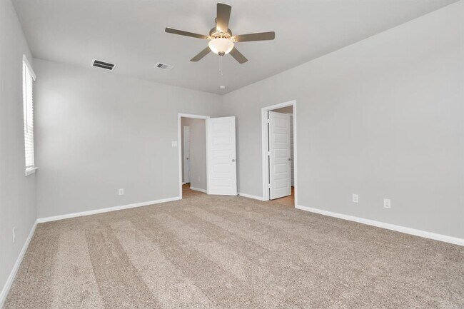 Building Photo - 1510 Parkland Oak Dr