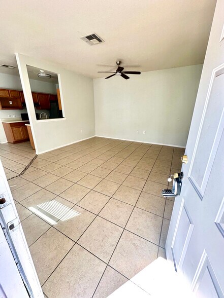 Building Photo - 15315 Kamary Ln