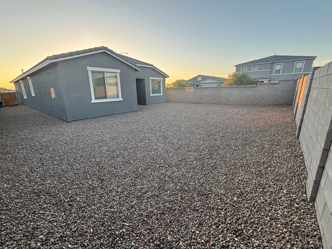 Building Photo - 6057 S Oxley