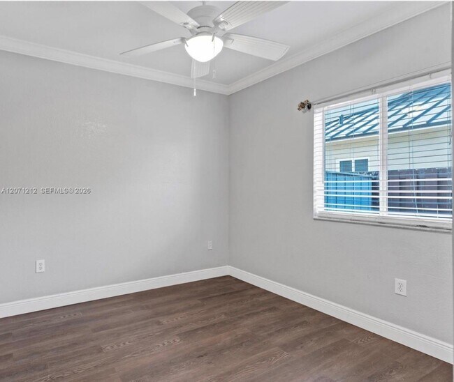 Building Photo - 14571 SW 160th Ct