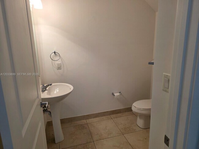 Building Photo - 2765 SW 81st Terrace