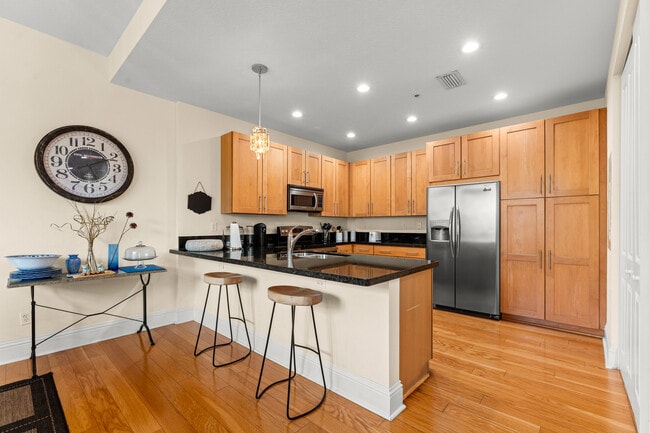 Building Photo - 3120 N Latitude Cir