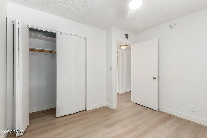 Building Photo - 4235 N 13th Pl