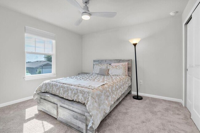 Building Photo - 6353 Timberdale Ave