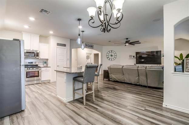 Building Photo - 3309 Comal Dr