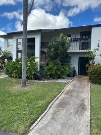 Building Photo - 13283 Pineapple Palm Ct