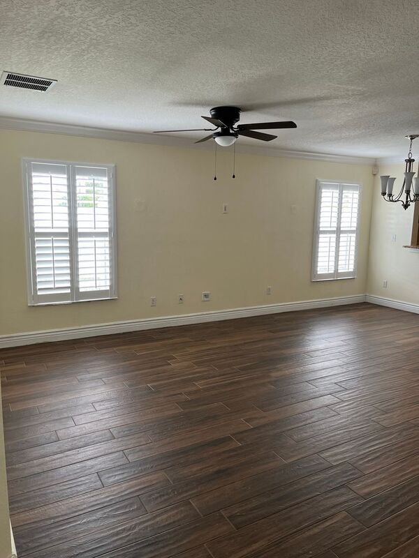 Building Photo - 15353 Perdido Dr