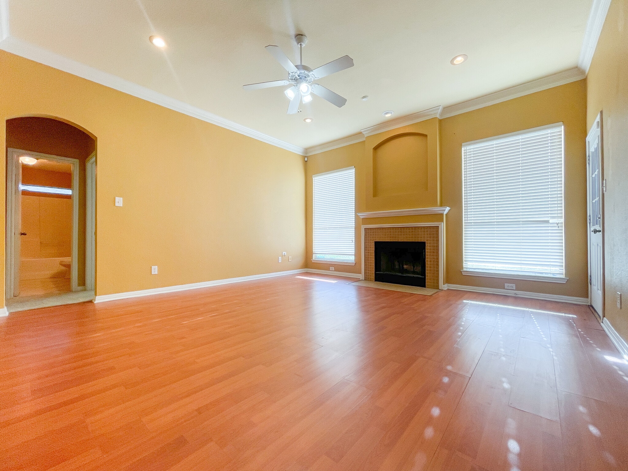 Building Photo - 10113 Condor Loop