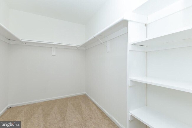 Building Photo - 6751 Jenny Leigh Ct