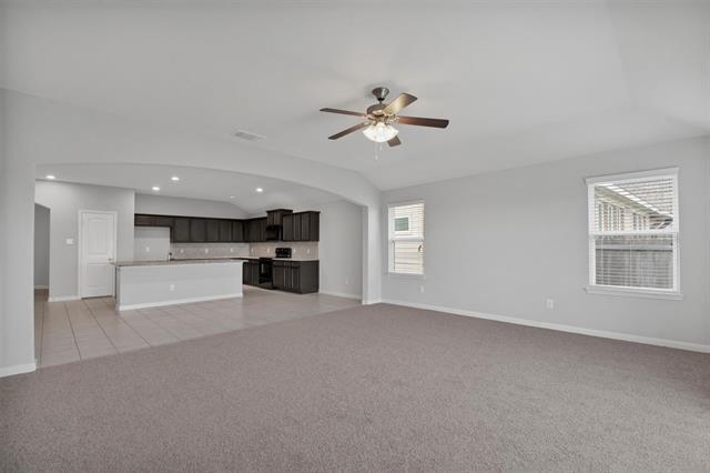 Building Photo - 5100 Royal Springs Dr