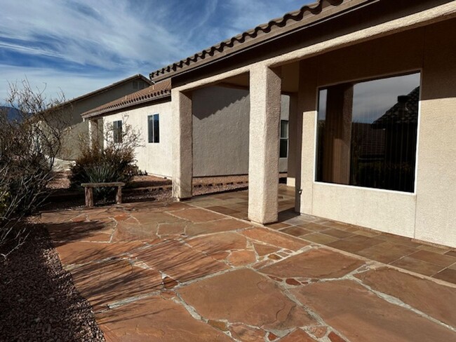 Building Photo - DORADO AT VERDE SANTA FE 55+ Community