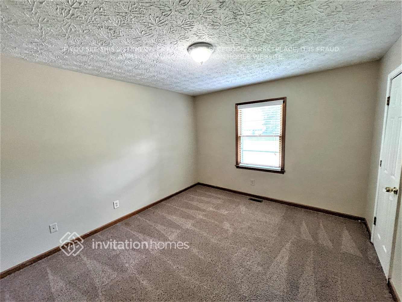 Building Photo - 2252 Chateau Dr