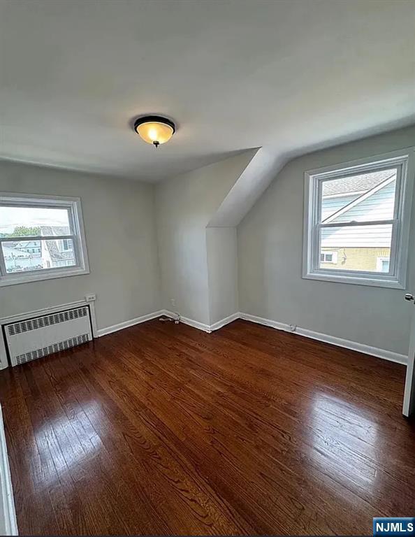 Building Photo - 309 E 17th St