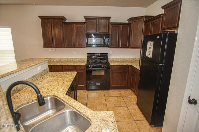 Building Photo - 6977 Jericho Tree Dr