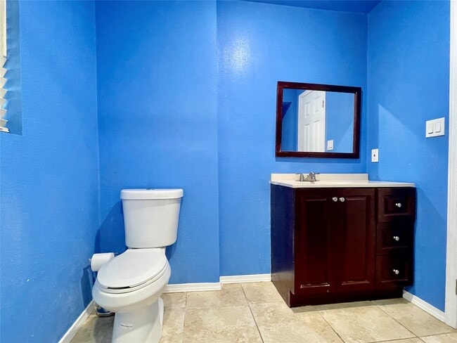 Building Photo - 8302 Coastway Ln