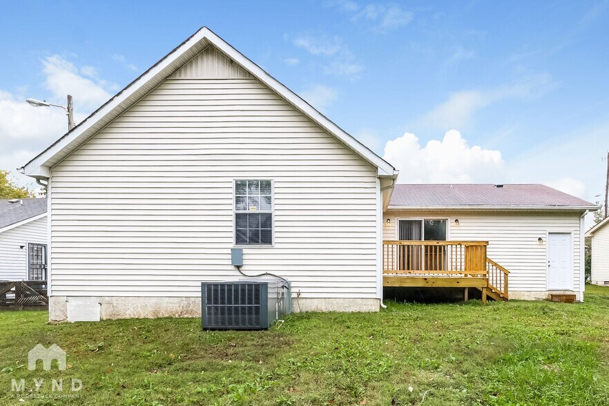 Building Photo - 3344 Towneship Rd